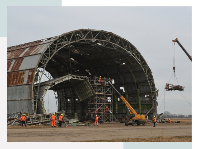 Демонтаж ангаров в Юбилейном